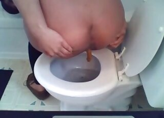 This amateur woman is always filming something sexy